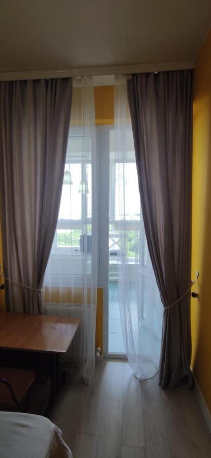 One Room With A Shared Bathroom Kischinau Exterior foto